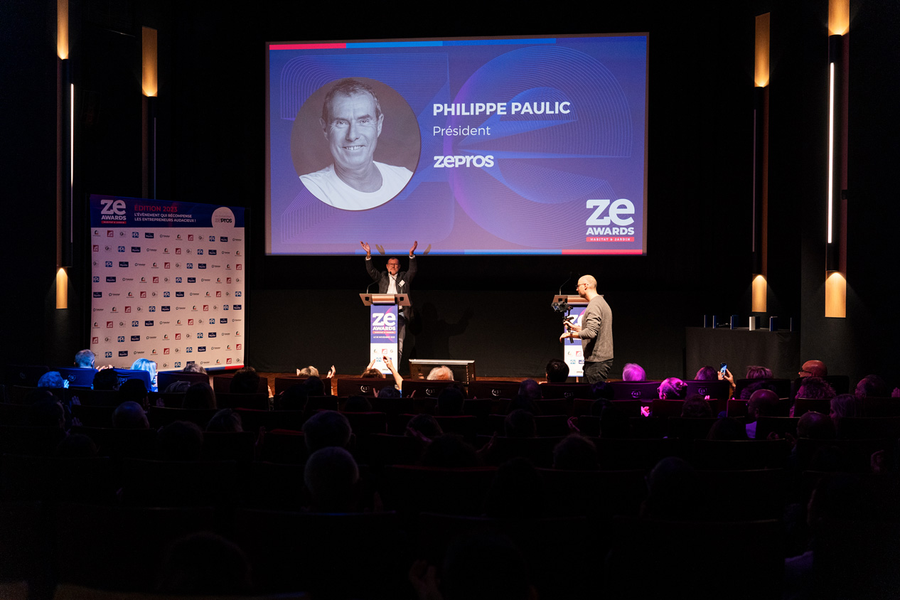 Démarrage tonitruant de la soirée par le Président du groupe Zepros