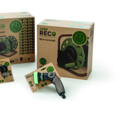 Gamme Reco. Mini-enrouleur Aquabag, 34,90 C. Douche solaire Sunny Style,119 C.