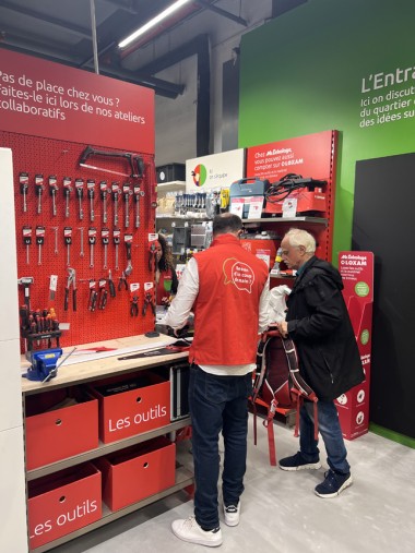 Démonstration dès la première heure de l'Entraide